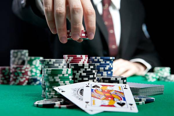 Casino in Dubai: 5 Details to Check About Support Response Times